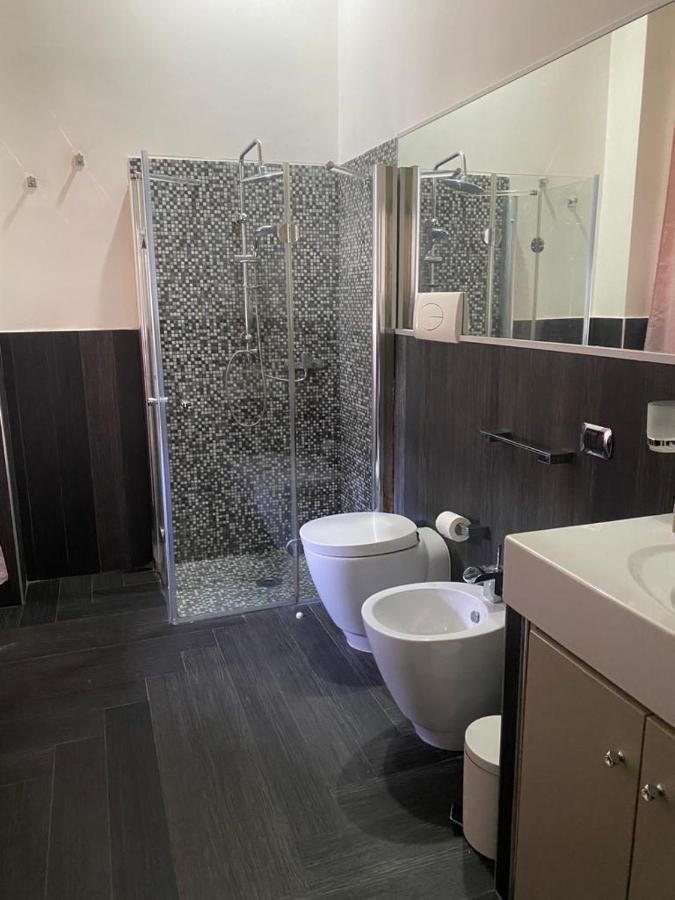 דירות נאפולי Casa Vacanza Pucchiell מראה חיצוני תמונה
